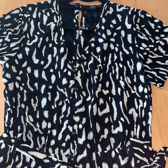 Rails Sophia Romper size small - Picture 4 of 11